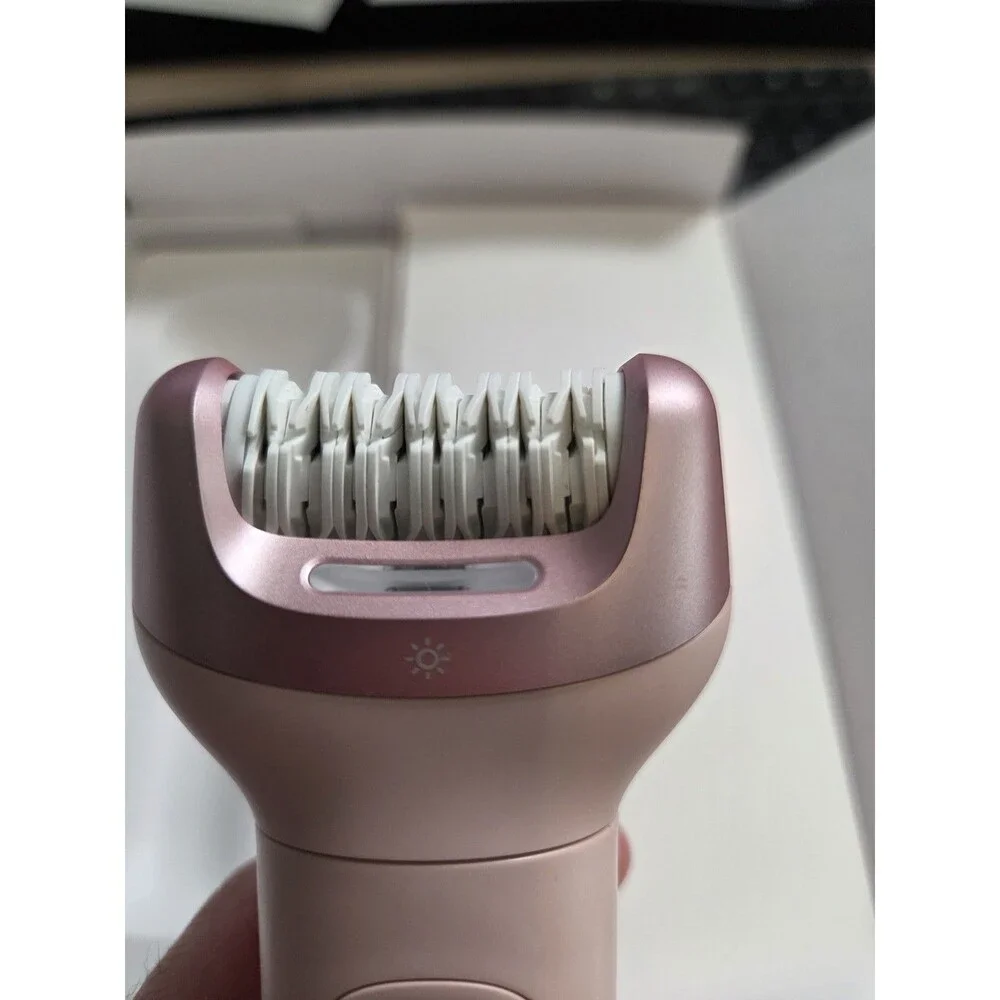Philips Series 9000 Epilator BRE717/00 Cordless Wet Dry Hair Removal Open Box